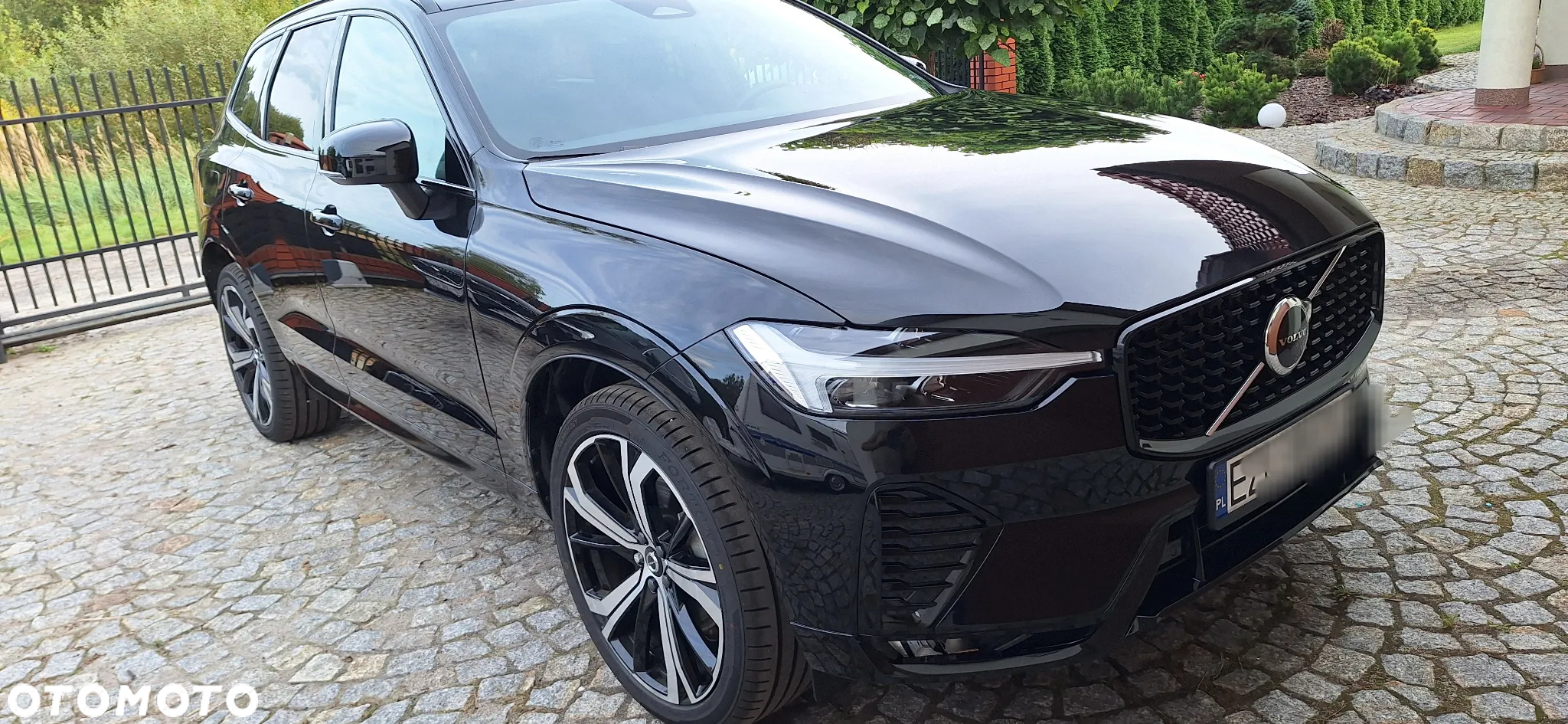 Volvo XC 60 B6 B AWD R-Design - 2
