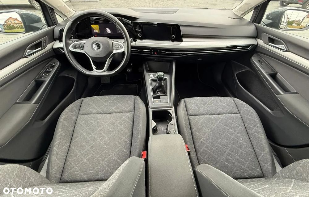 Volkswagen Golf VIII 1.5 TSI EVO Life - 11