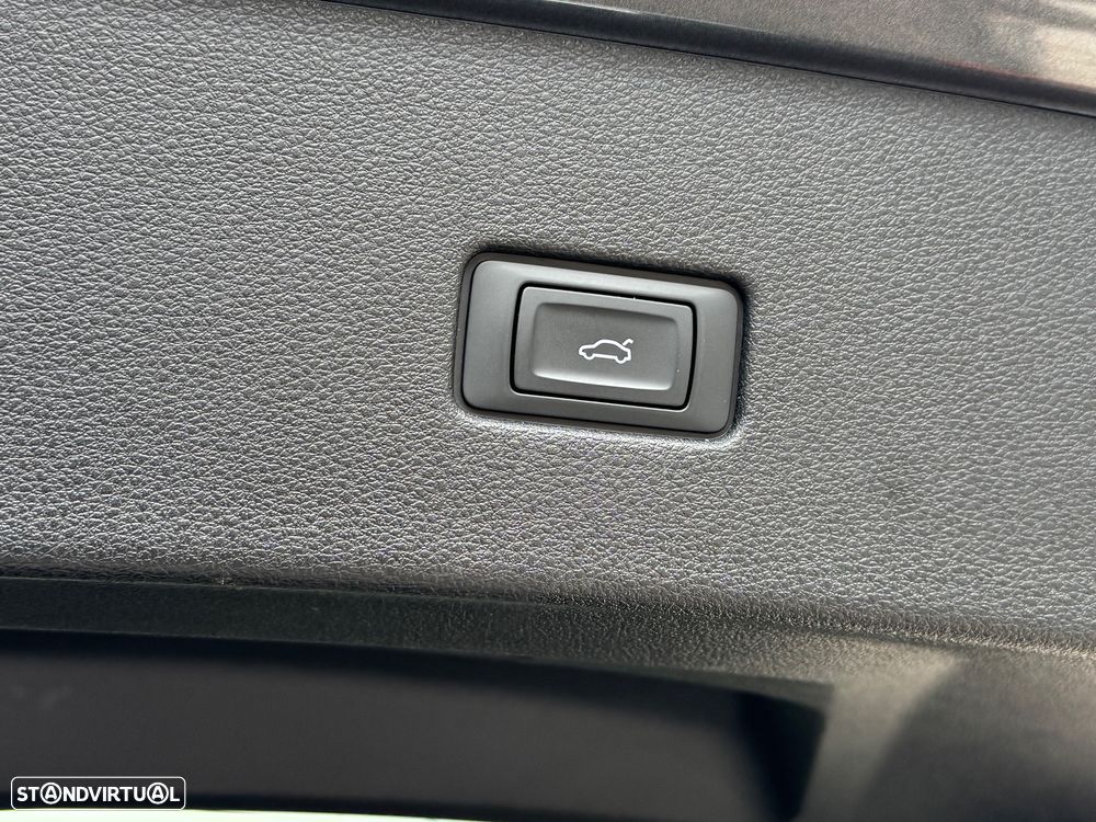 Audi Q8 60 TFSIe quattro S line Tiptronic - 43