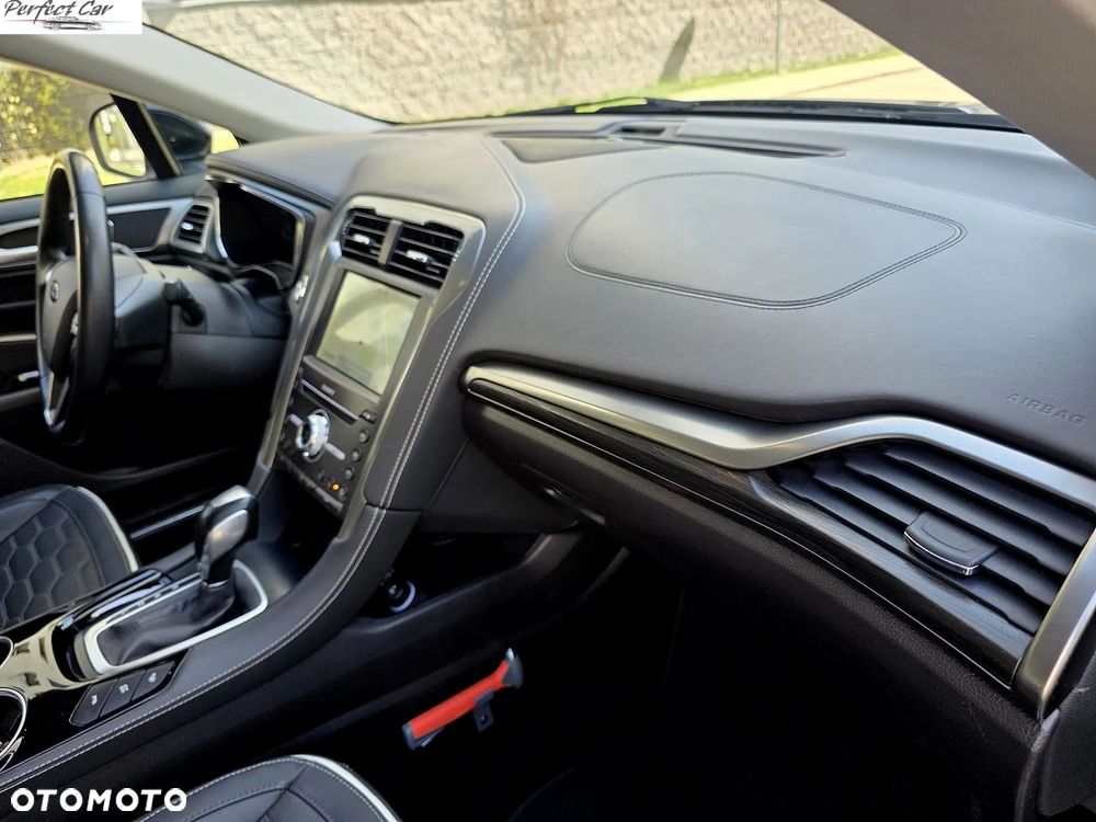 Ford Mondeo 2.0 Hybrid Vignale Plus - 10