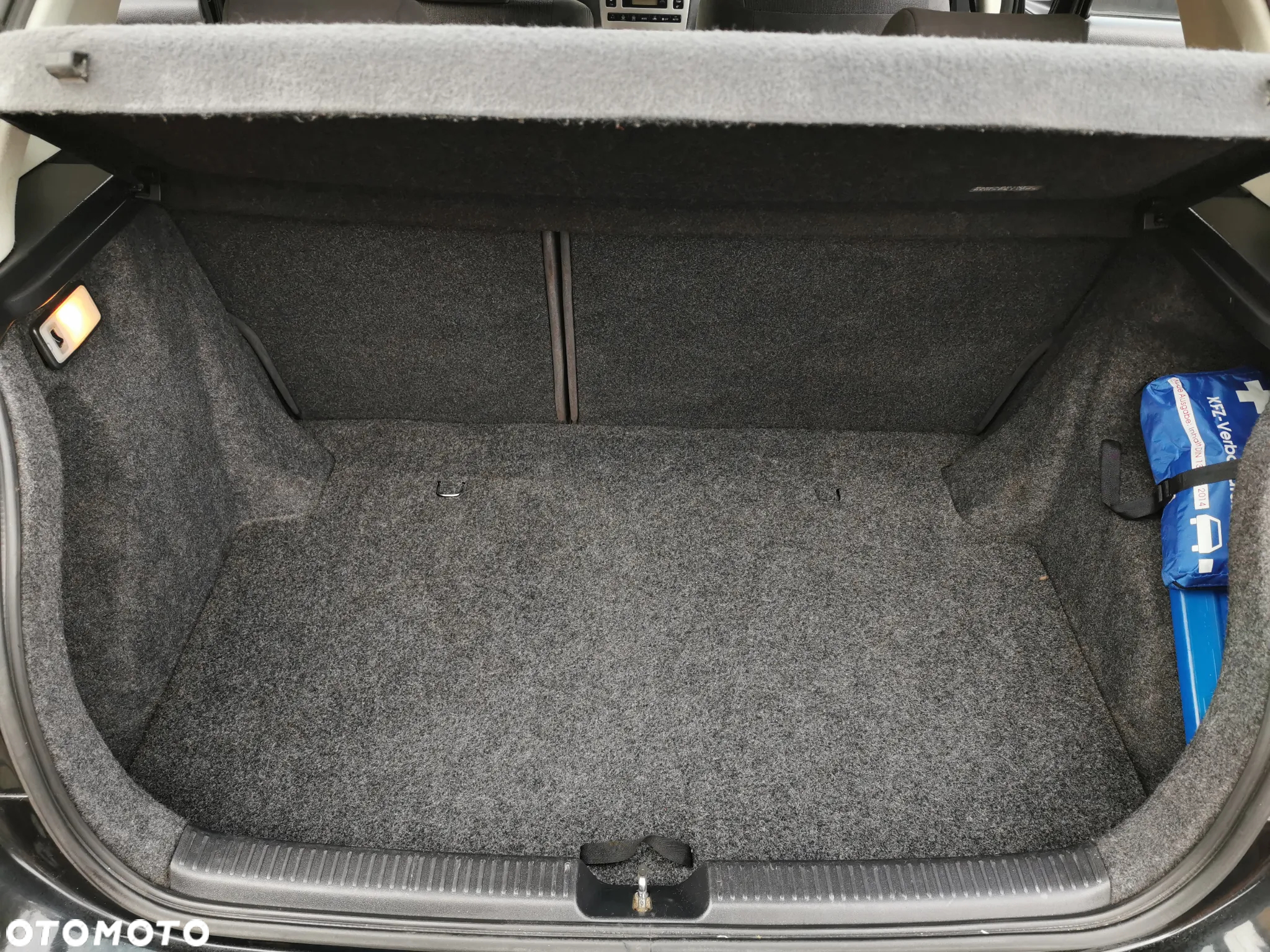 Toyota Corolla 1.6 VVT-i Sol - 36