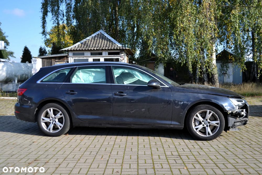 Audi A4 - 12