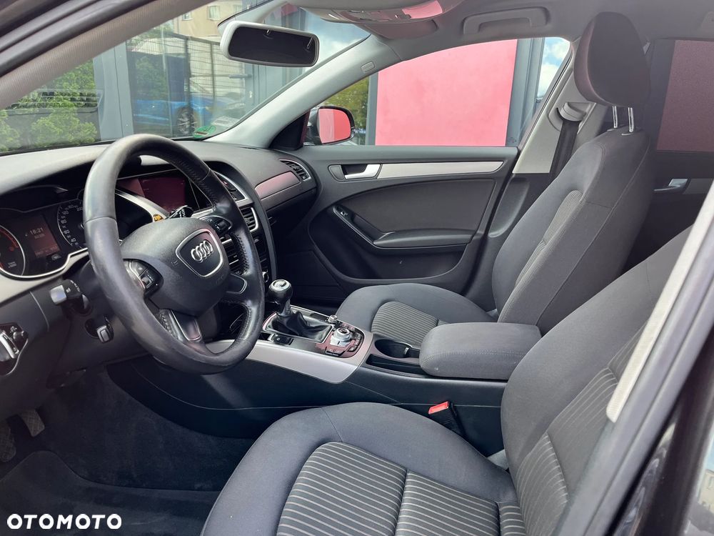 Audi A4 Avant 2.0 TDI DPF clean diesel Attraction - 9