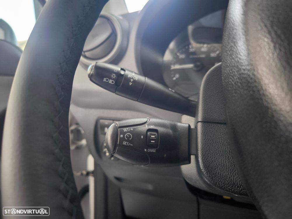 Peugeot Partner 1.6 BlueHDi L1 Premium 3L - 15