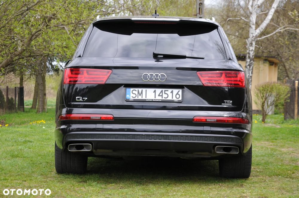 Audi Q7 - 17