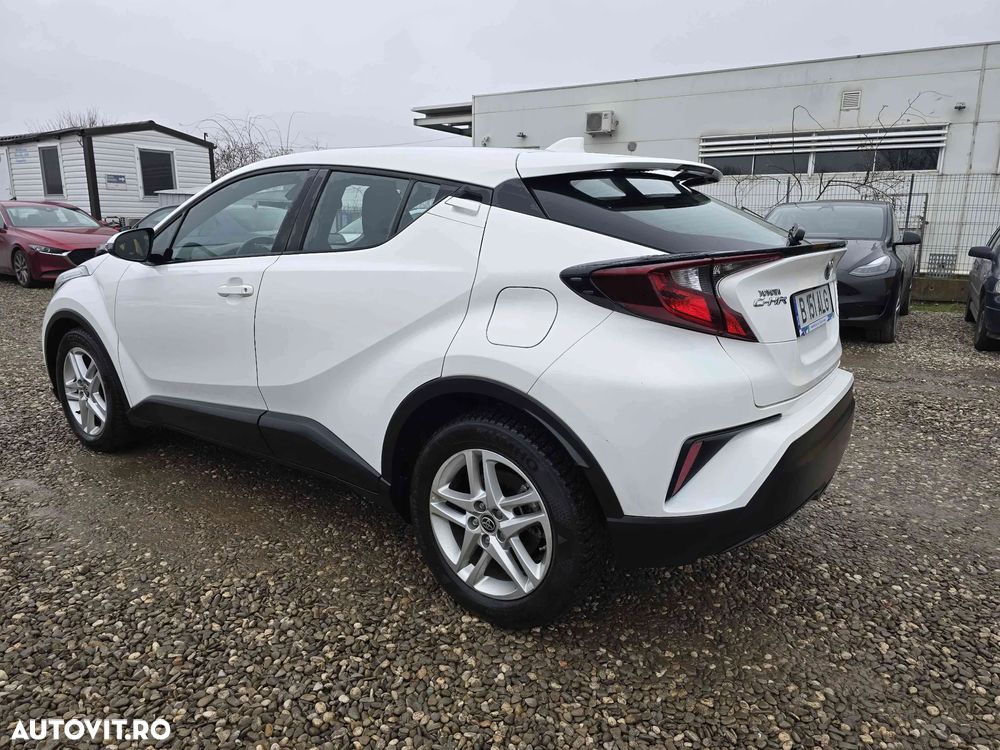 Toyota C-HR - 5
