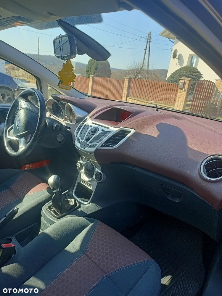 Ford Fiesta 1.25 Viva - 10
