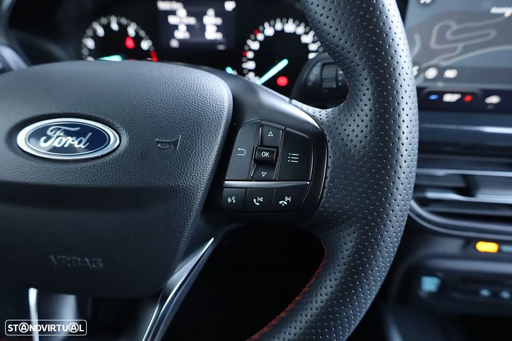 Ford Focus 1.0 EcoBoost MHEV ST-Line - 20