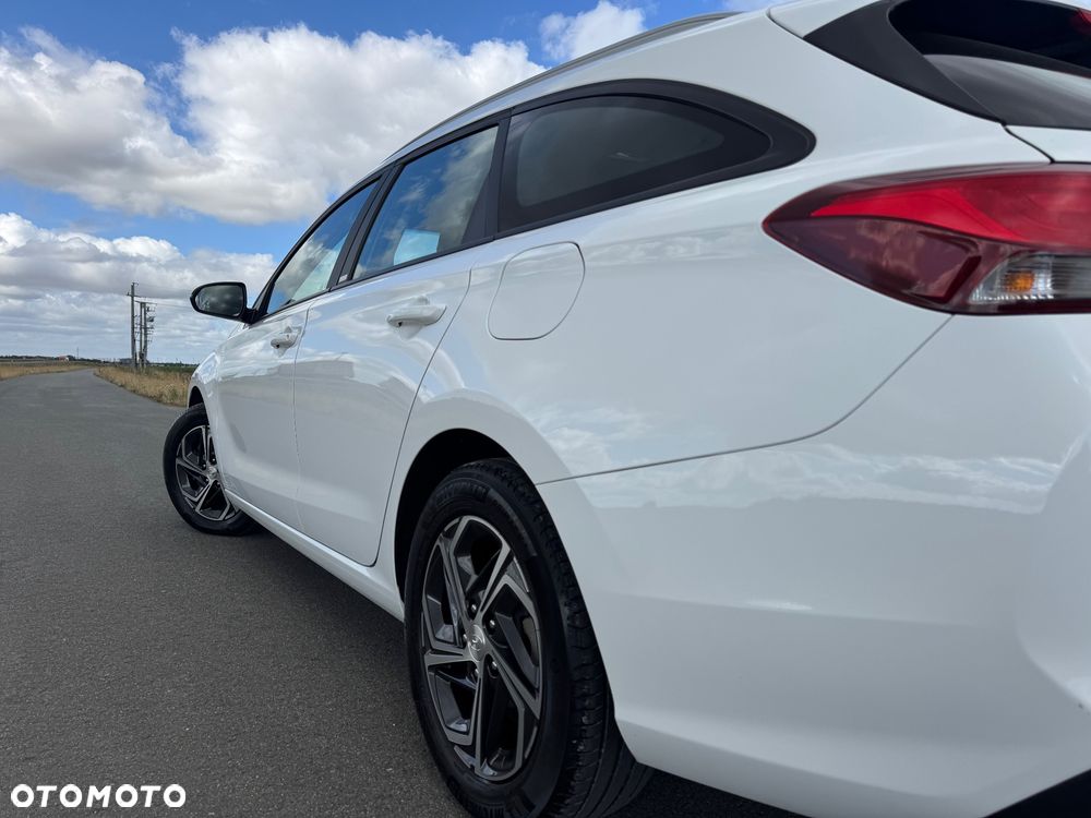 Hyundai i30 - 23