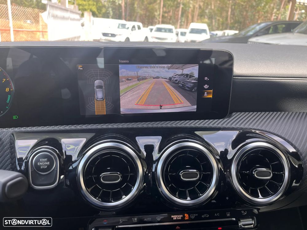Mercedes-Benz A 250 e 8G-DCT Style - 16