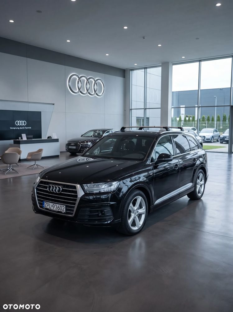 Audi Q7 - 1