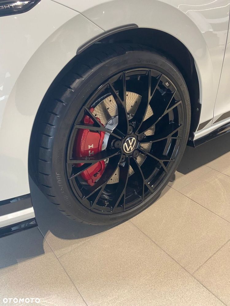 Volkswagen Golf 2.0 TSI GTI Clubsport DSG - 3