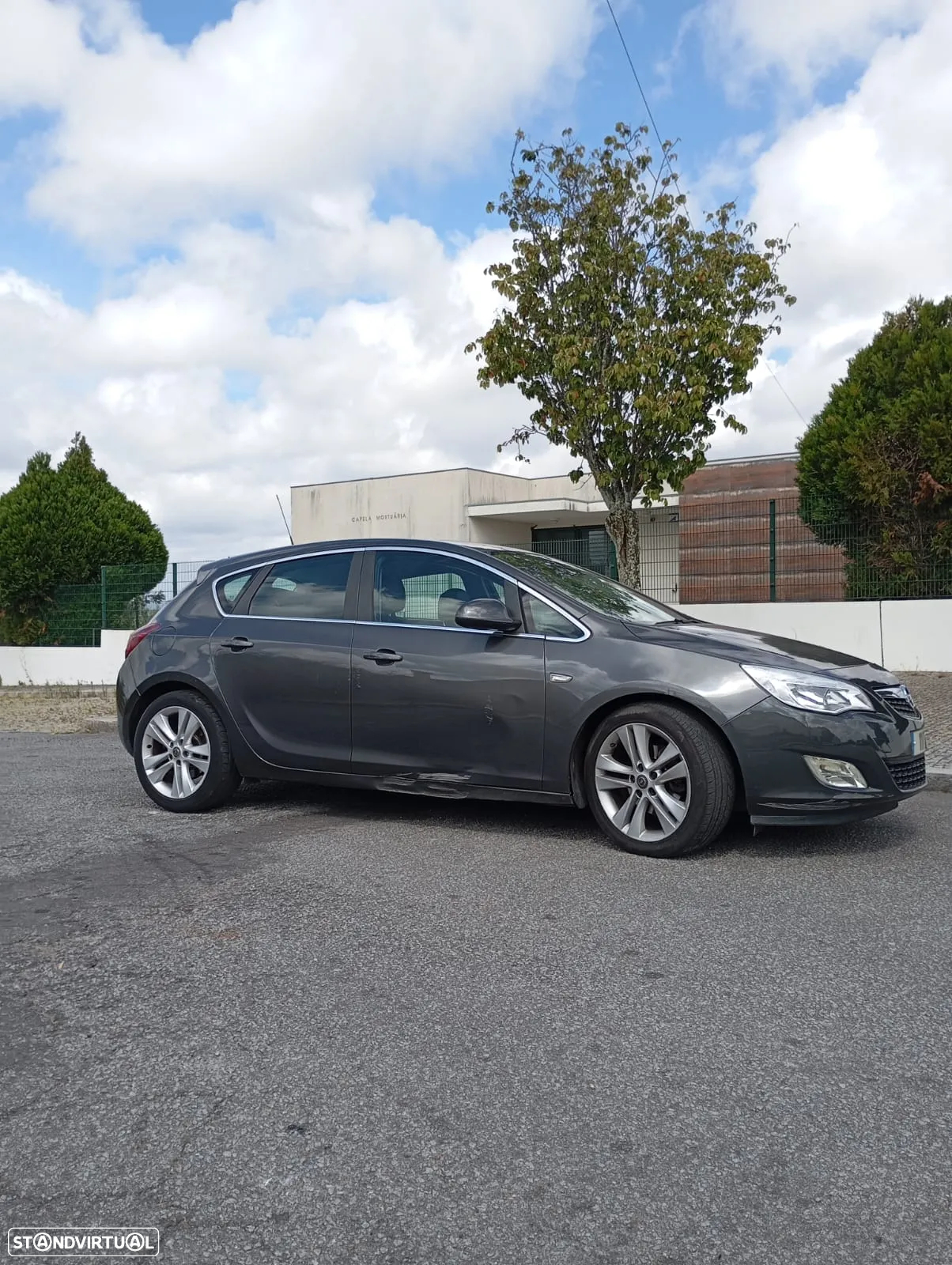 Opel Astra 1.7 CDTi Cosmo - 4