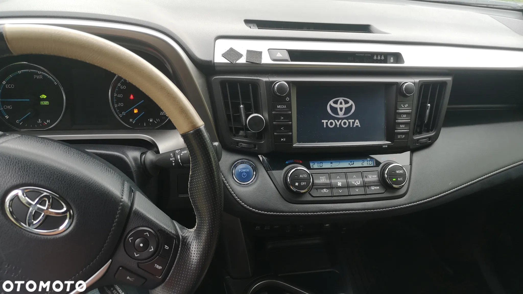 Toyota RAV4 Hybrid Platinum 4x2 - 15