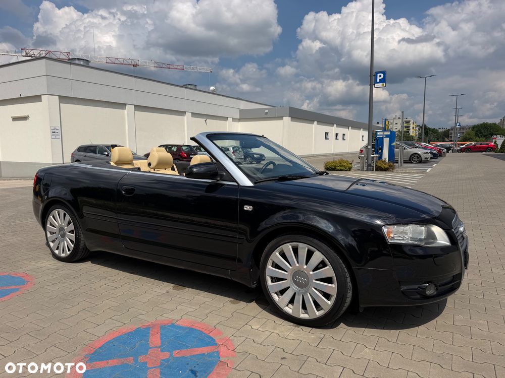 Audi A4 Cabrio 3.2 FSI Multitronic - 5