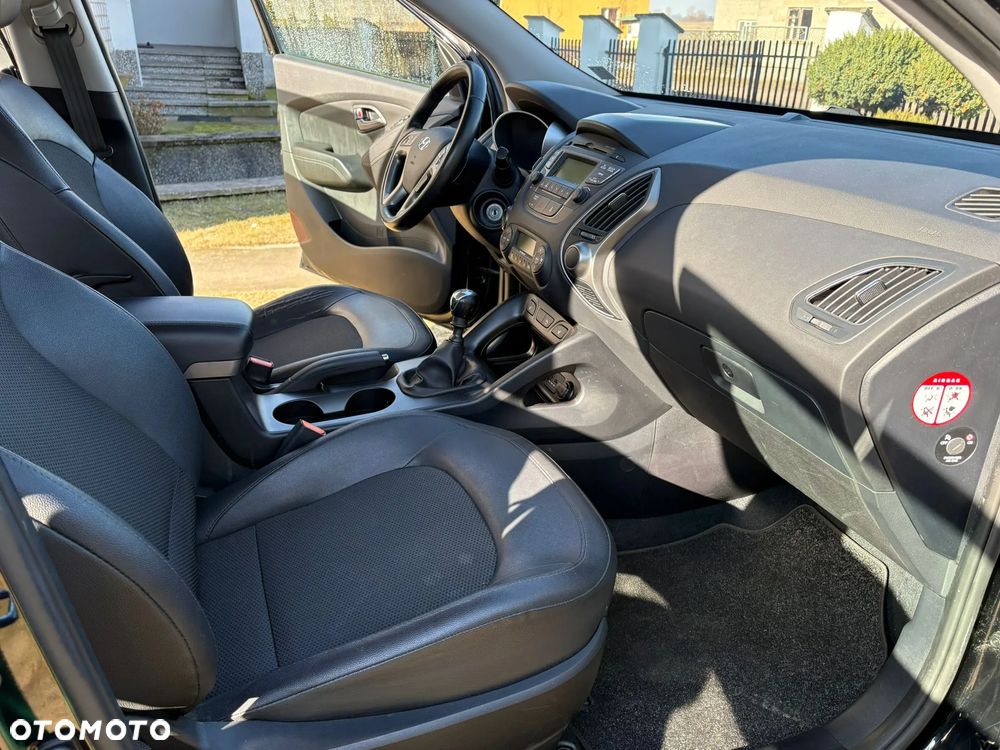 Hyundai ix35 1.6 2WD Fifa World Cup Edition - 15