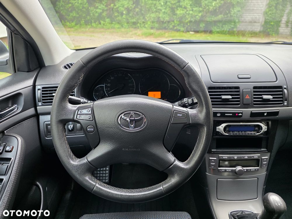Toyota Avensis 1.8 VVT-i Edition - 16