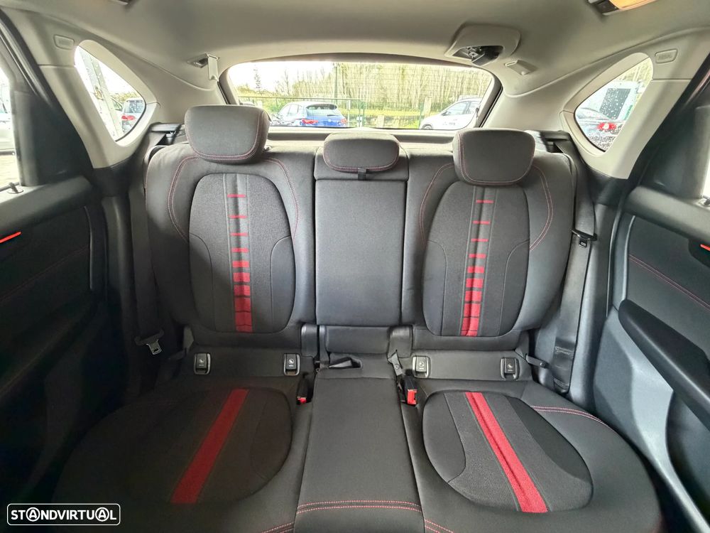 BMW 216 Active Tourer d Line Sport - 21