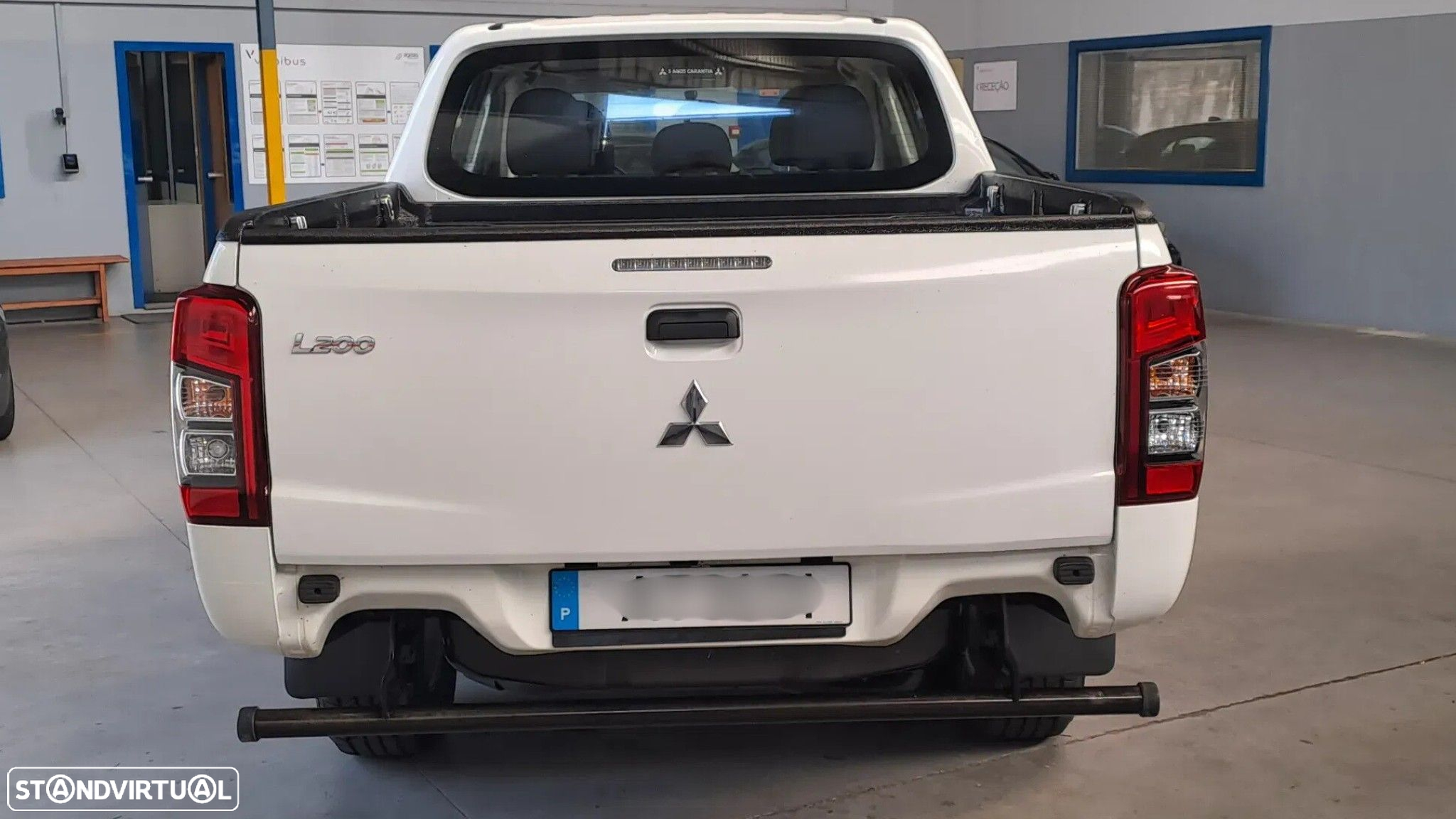 Mitsubishi L200 2.3 DI-D Space Cab Invite 4WD - 5