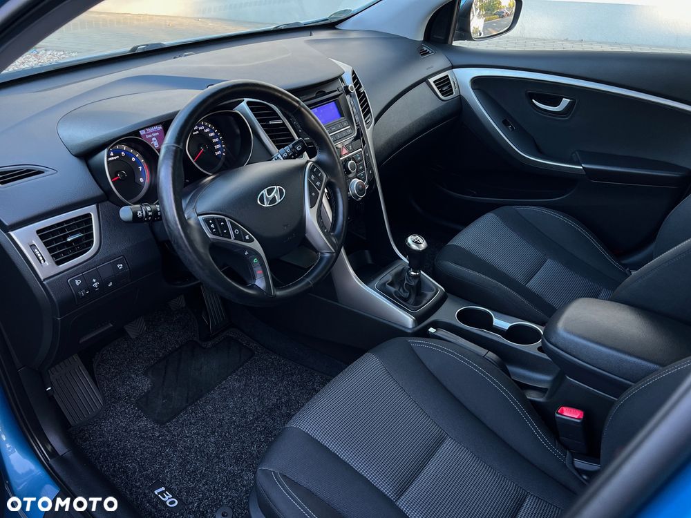Hyundai i30 1.4 Fifa World Cup Edition - 18