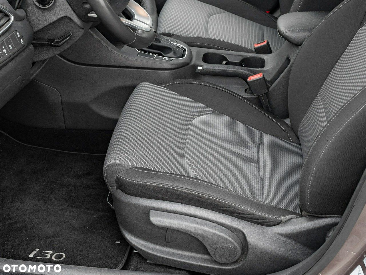 Hyundai i30 1.0 T-GDI Classic + DCT - 14