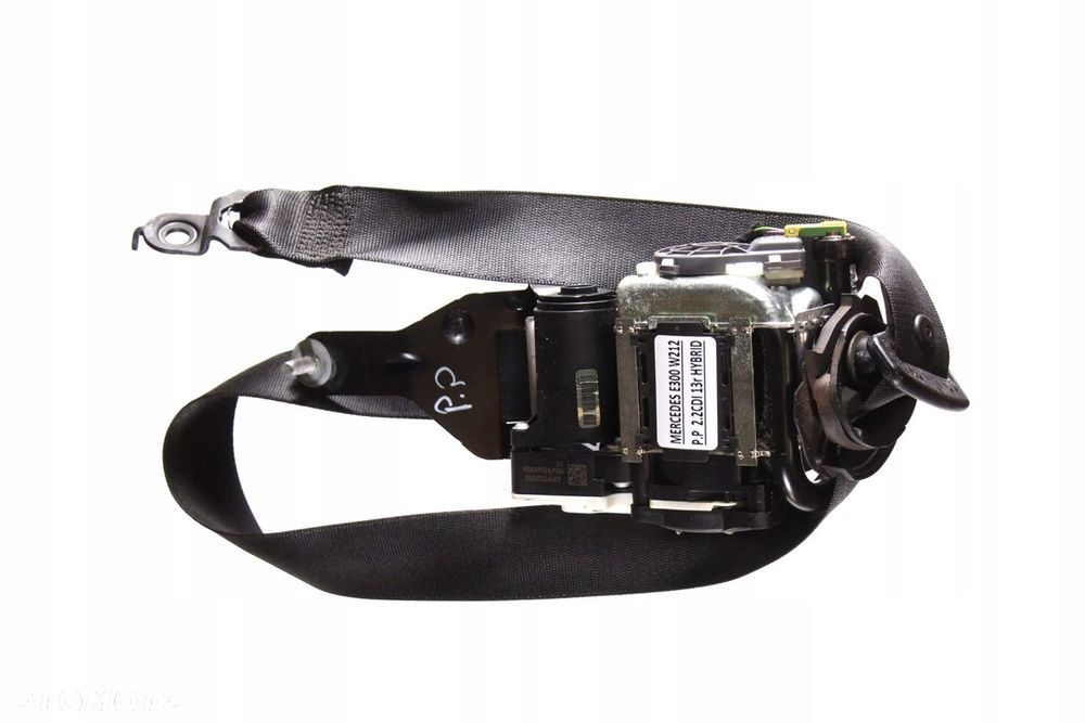 PAS BEZPIECZEŃSTWA PRZÓD PRAWY MERCEDES W212 LIFT - 1