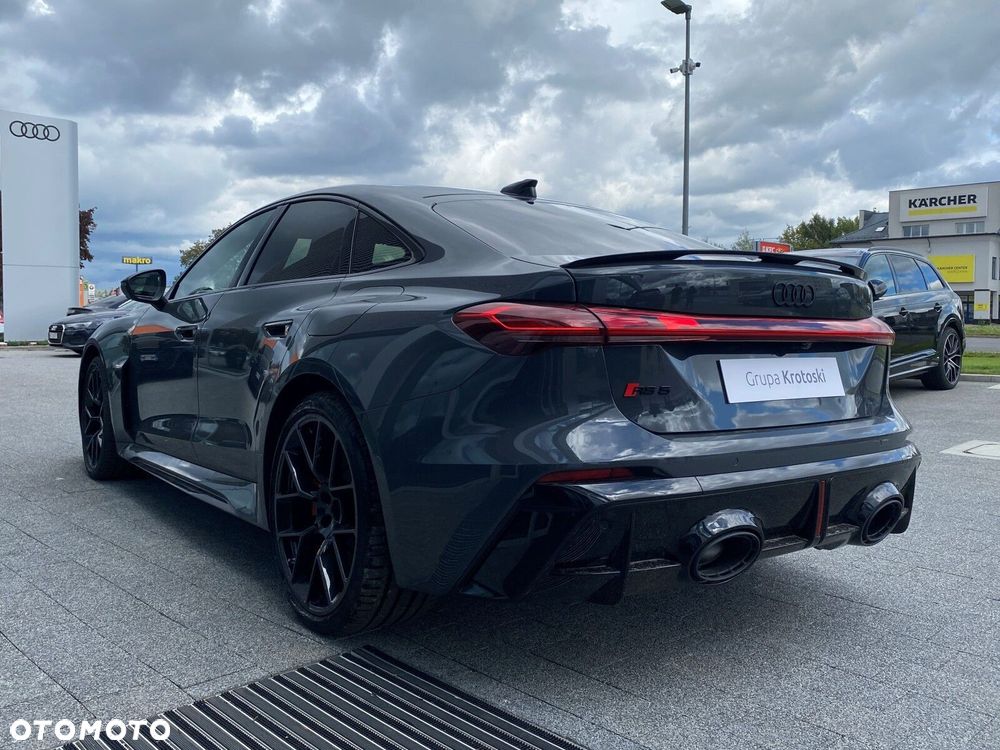 Audi RS5 Limousine - 4