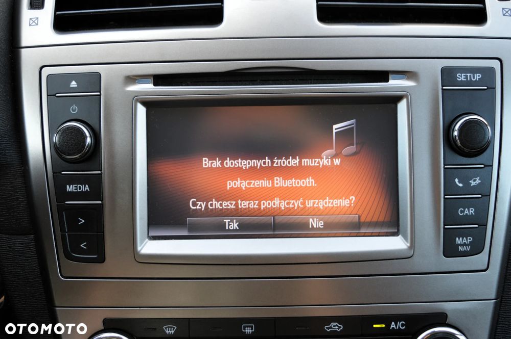 Toyota Avensis 2.0 D-4D Sol - 20