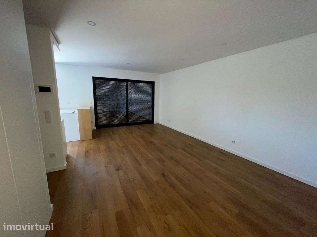 Arrendamento - Apartamento T1 - Creixomil , Guimarães - Grande imagem: 4/14