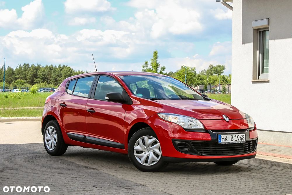 Renault Megane 1.6 16V 100 Expression - 11