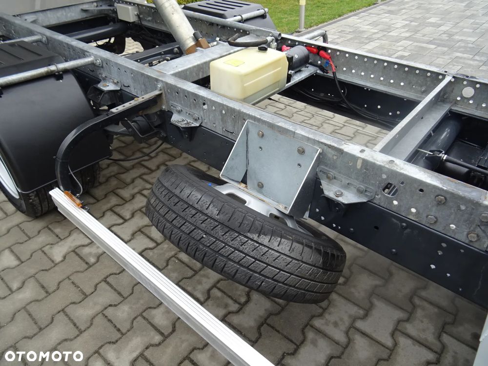 Iveco 35c16 Wywrotka 148tys km Klima Hak Super Stan Oryginał 160KM - 8