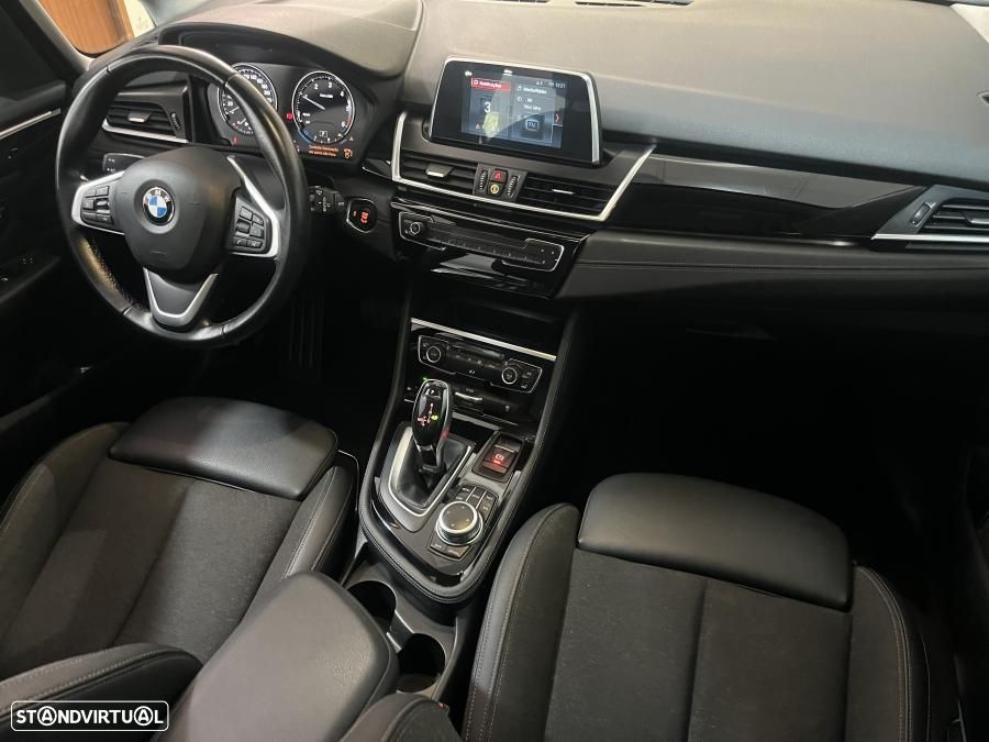 BMW 216 Active Tourer d Advantage Auto - 26