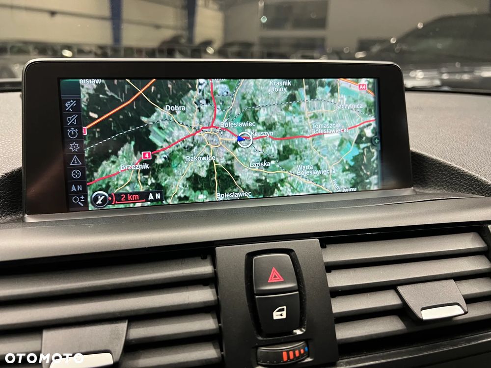 BMW Seria 1 118i Sport Line - 29