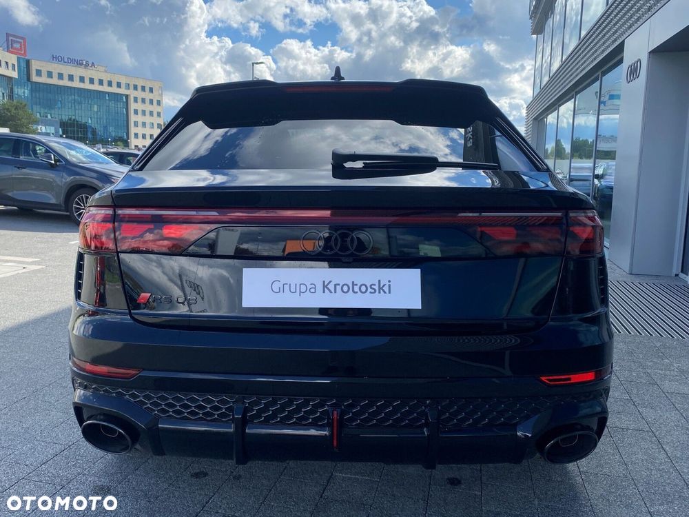 Audi RS Q8 - 6