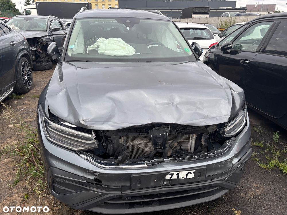 Volkswagen Tiguan Allspace 2.0 TDI Elegance DSG - 6