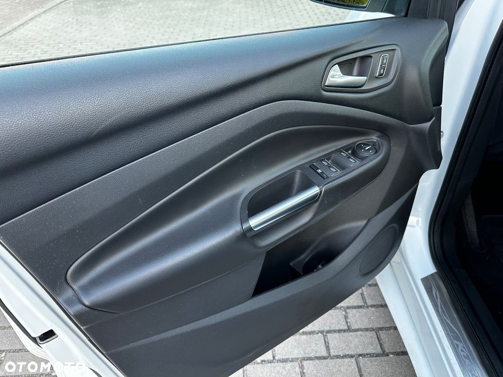 Ford Kuga 2.0 TDCi Individual MPS6 - 7