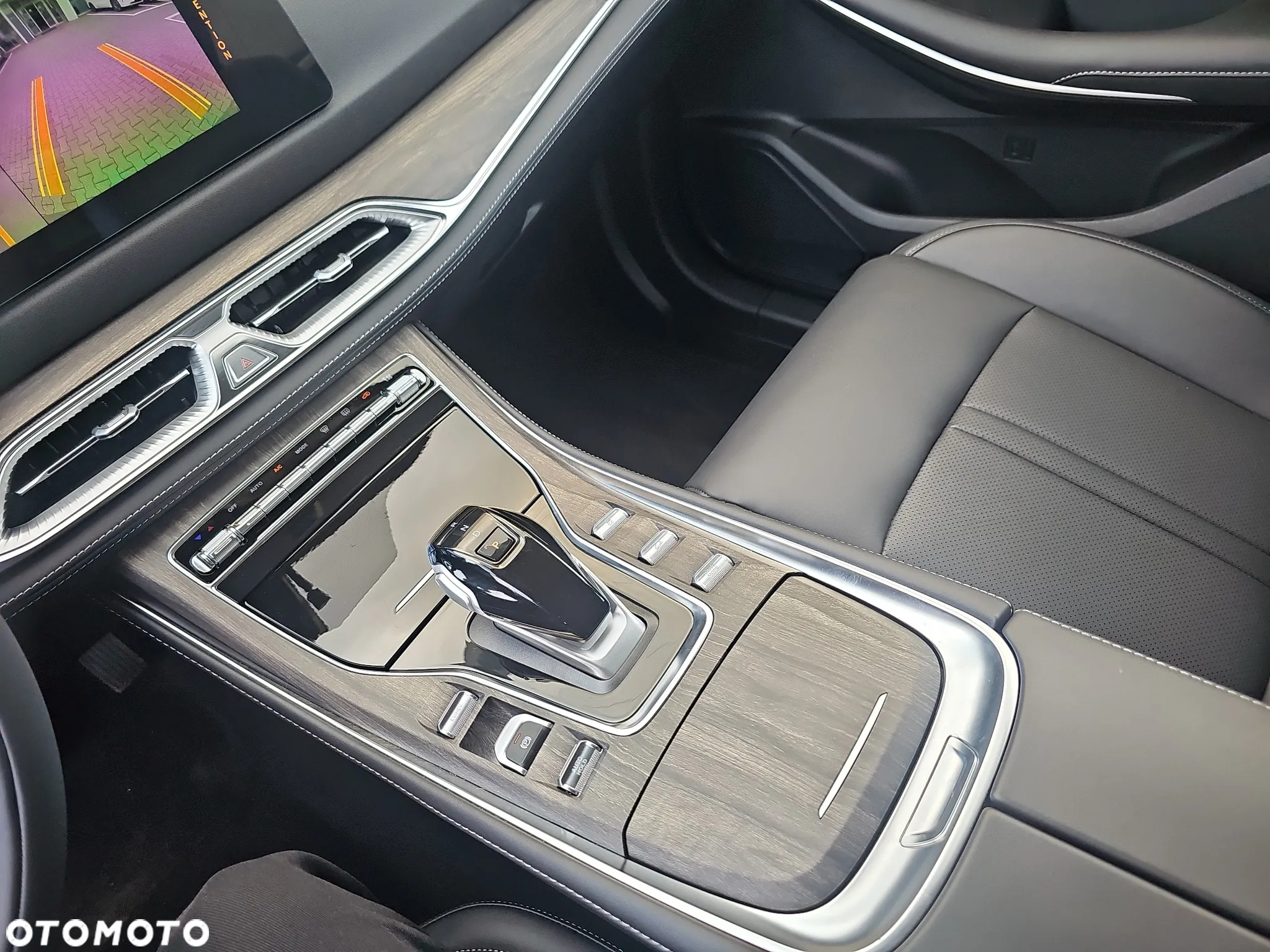 DFSK e5 1.5 PHEV Prestige E-CVT - 19
