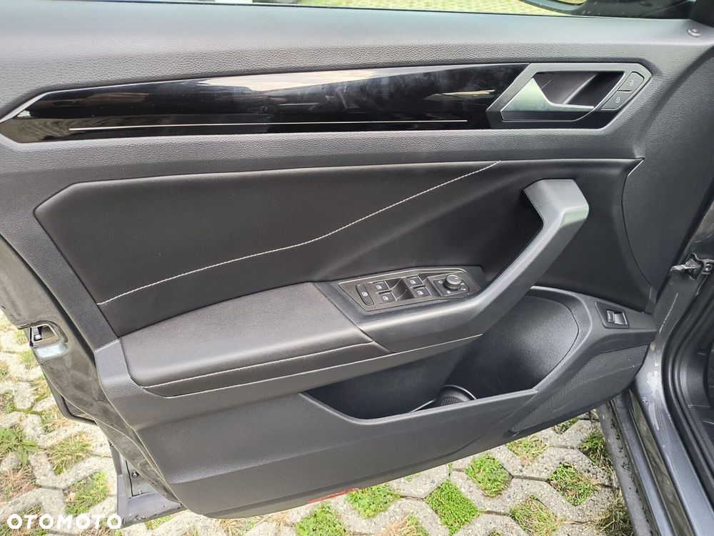 Volkswagen T-Roc 1.5 TSI Style DSG - 14
