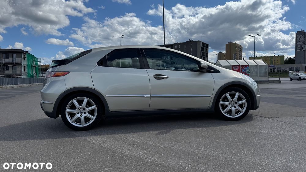 Honda Civic 1.8 Sport - 15