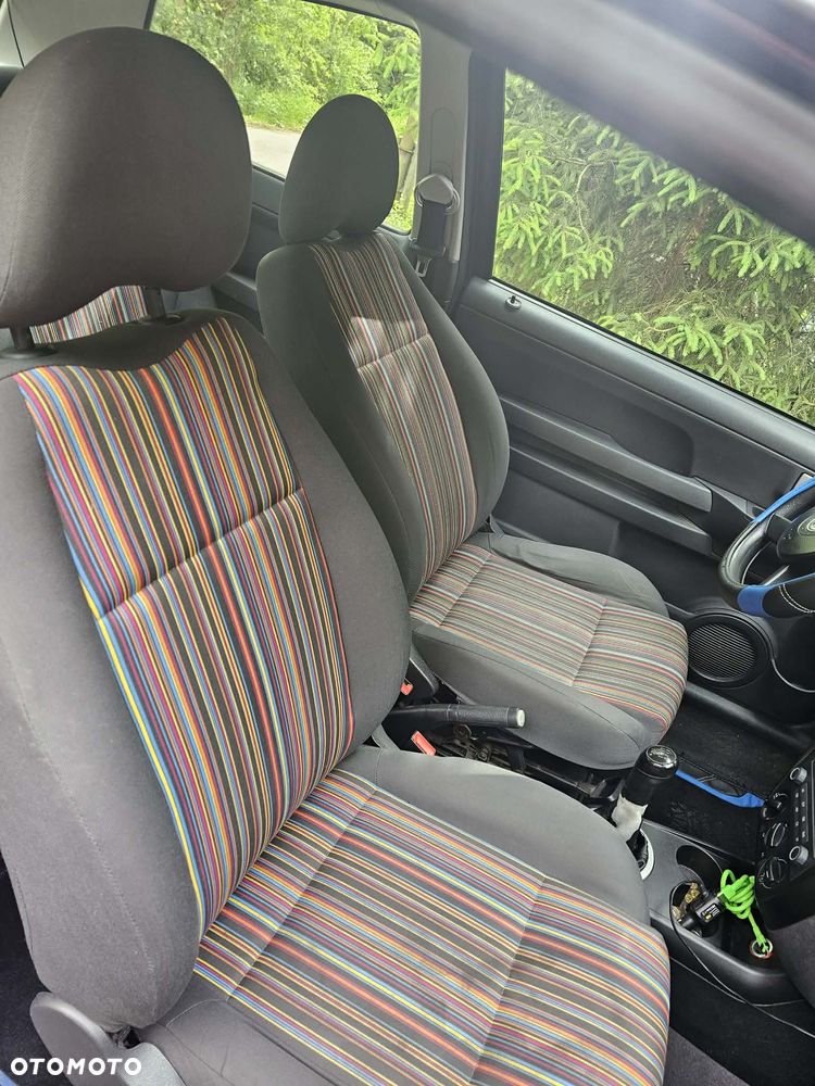 Volkswagen Fox - 13
