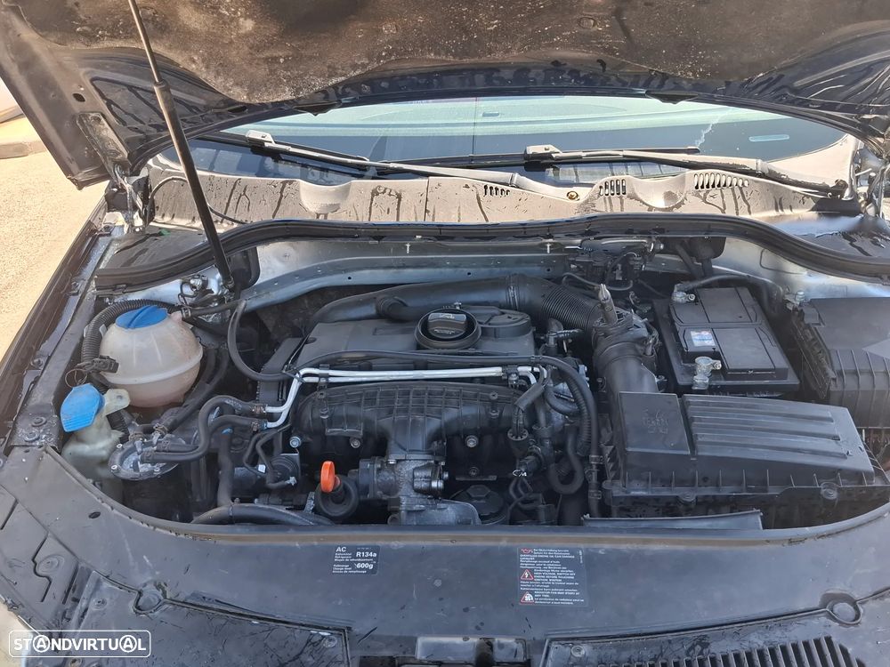 VW Passat - 5