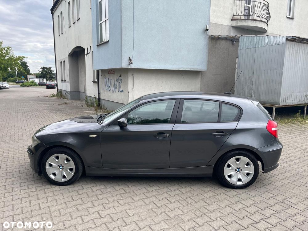 BMW Seria 1 118d DPF - 3