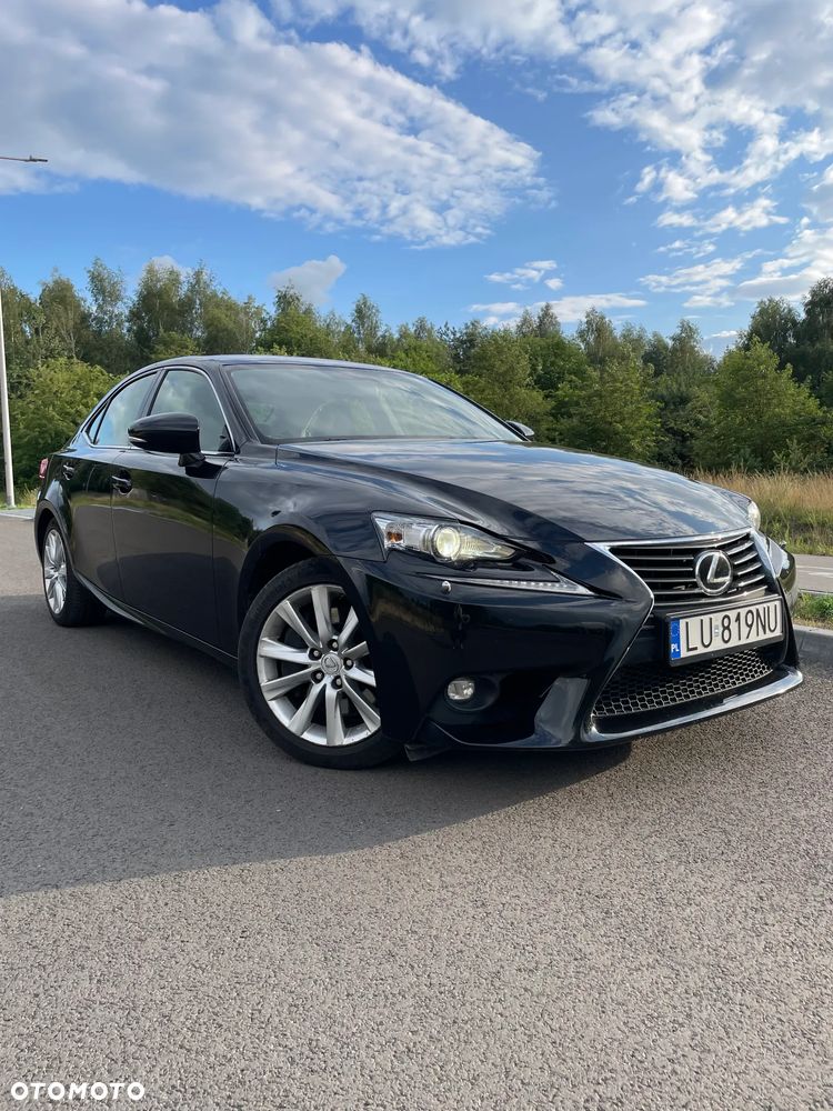 Lexus IS 200t Elegance - 1