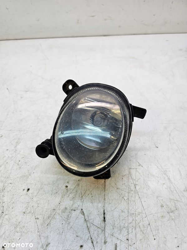 HALOGEN PRAWY PRZÓD AUDI A4 B8 A5 8T 8T0941700 - 2