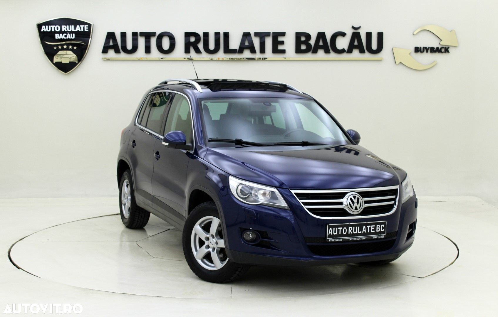Volkswagen Tiguan - 3