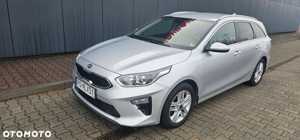 Kia Ceed 1.6 CRDi L Business Line DCT - 28