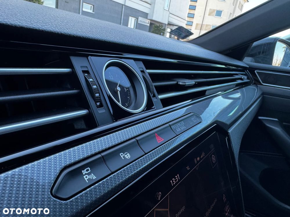 Volkswagen Arteon 2.0 TDI SCR R-Line DSG - 20