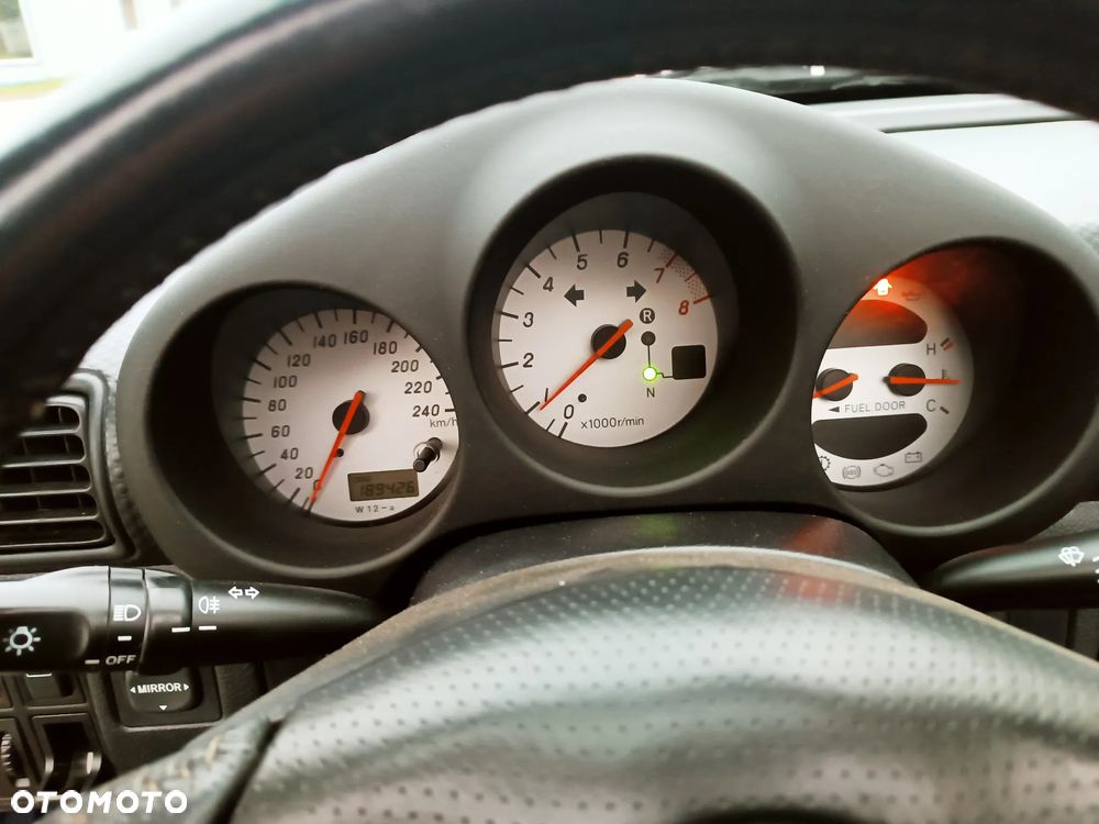 Toyota MR2 Roadster SMT - 31