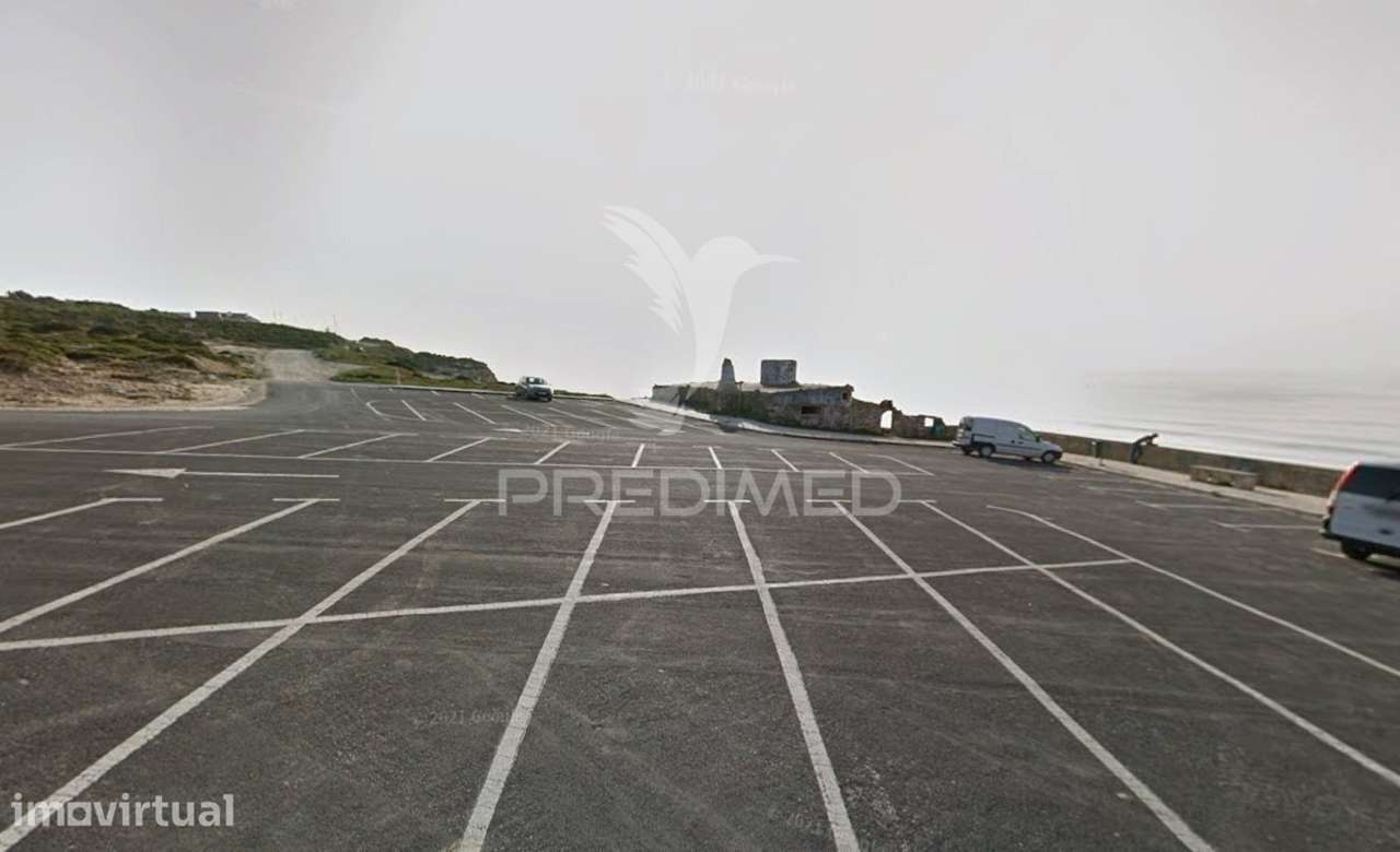 Terreno 1.880 m² com vista privilegiada sobre a Praia da Aguda e o Mar - Grande imagem: 3/12