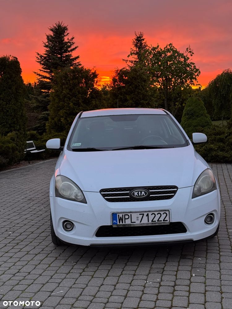 Kia Ceed - 2